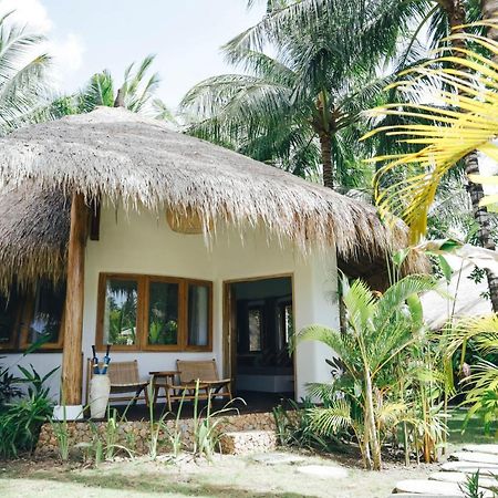 Mana Eco Retreat Hotell Kuta  Exteriör bild