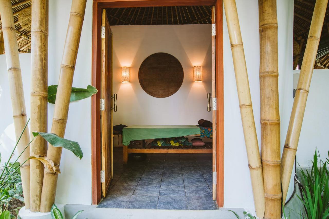 Mana Eco Retreat Hotell Kuta  Exteriör bild
