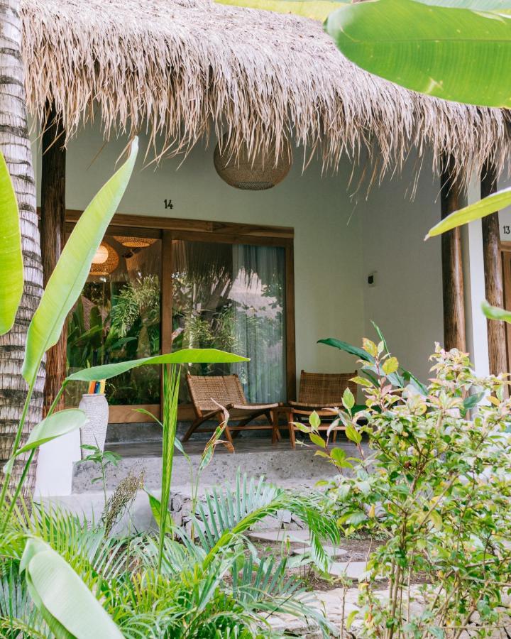 Mana Eco Retreat Hotell Kuta  Exteriör bild